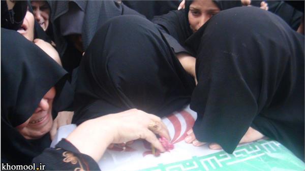 تشییع و خاکسپاری شهدای گمنام دانشگاه آزاد اسلامی اردستان استان اصفهان-12/7/89