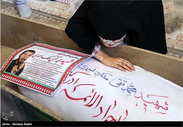 مراسم وداع با پیکر شهدای احراز هویت شده در اصفهان 11