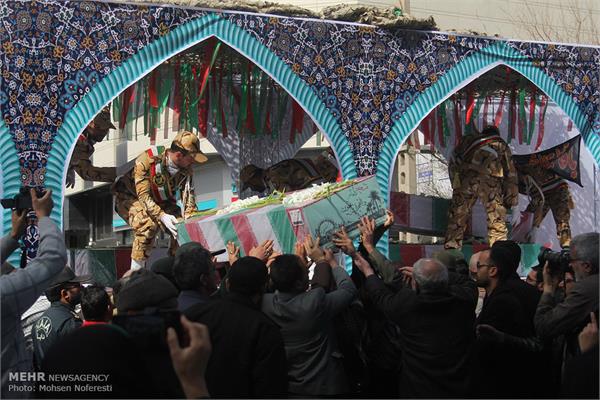 تشییع پیکر چهار شهید گمنام در بیرجند 6