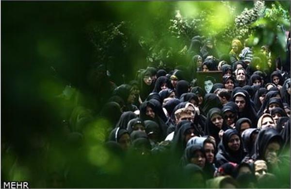 تشییع شهدای گمنام در خزانه بخارایی تهران