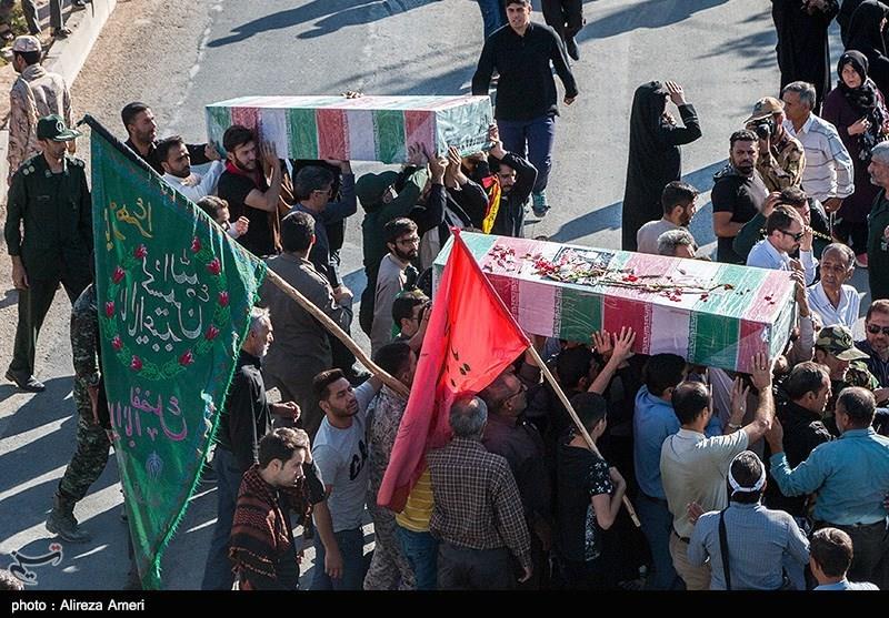 مراسم تشییع پیکر دو شهید گمنام در شیراز 1