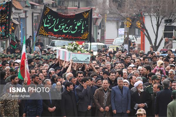 تشییع پیکر شهدای دفاع مقدس در کشور 29
