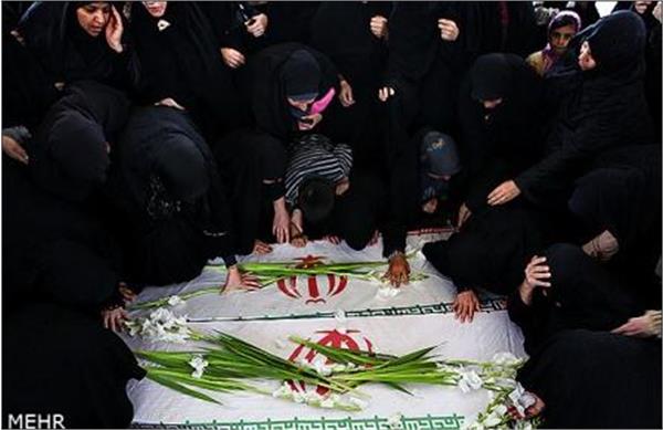 مراسم معنوی دعای ندبه در جوار شهدای نیروی هوایی ارتش