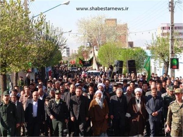 تشییع و خاکسپاری3شهید گمنام در شبستر