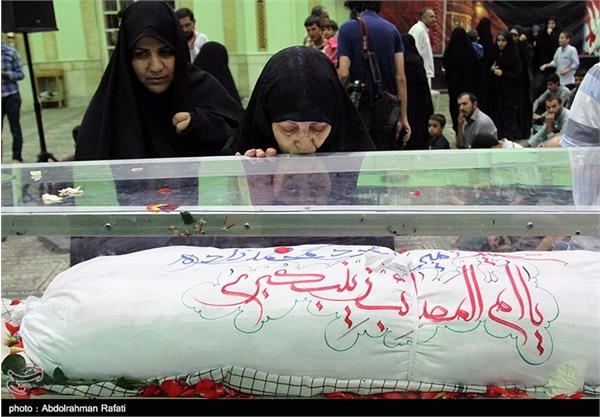 تشییع پیکر شهید غواص امیر مسعود محمدزاده در استان همدان 8