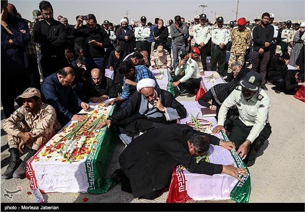 مراسم استقبال از ۷۸ شهید دوران دفاع مقدس در مرز شلمچه 15