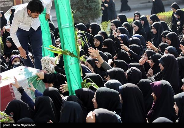 مراسم تشییع و تدفین دو شهید گمنام در مشهد 11