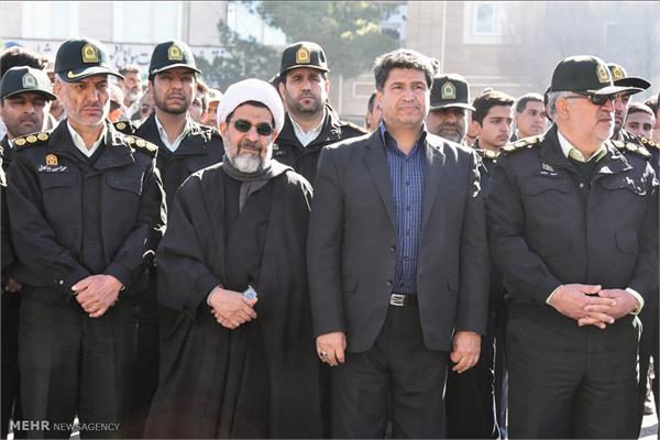 تشییع پیکر مطهر شهید «محمدحسن جلی» در شهرضا‎ 2