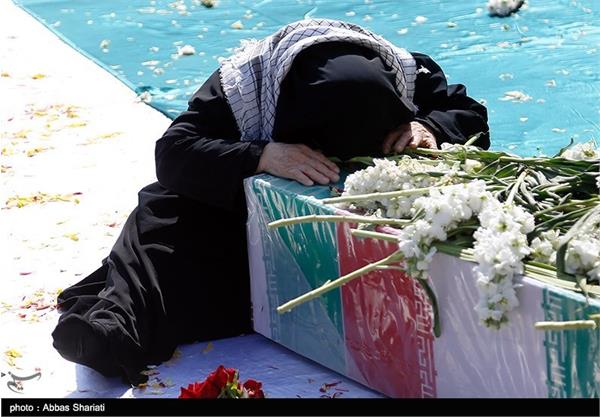 تشییع پیکر شهید گمنام ۱۸ساله - البرز 31