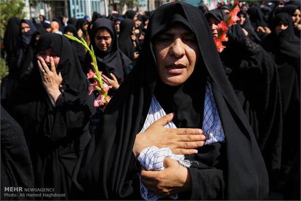 مراسم تشییع پیکر دو شهید گمنام در هادیشهر 9