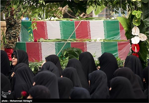 تشییع پیکر ۸ شهید گمنام دفاع مقدس در تهران  5