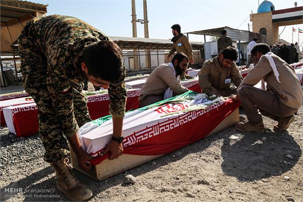 ورود پیکر ۴۸ شهید تازه تفحص شده دفاع مقدس از مرز شلمچه 2
