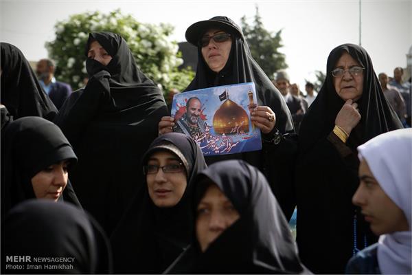 تشییع پیکر سردار شهید علیرضا شمسی‌پور 9