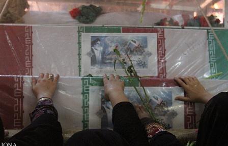 تشییع پیکر ۹۶ شهید دفاع مقدس در شهر اهواز