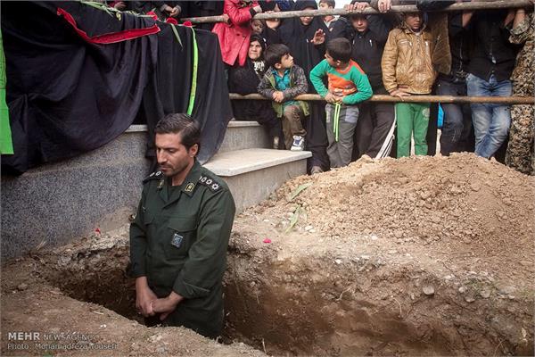 مراسم تشییع پیکر مطهر شهید مهدی طیبی 22