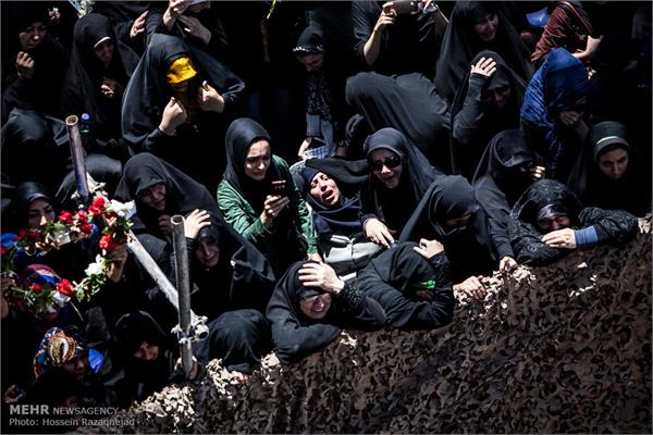 آئین تشییع و تدفین پیکر مطهر شهید غواص در نازی آباد تهران 19