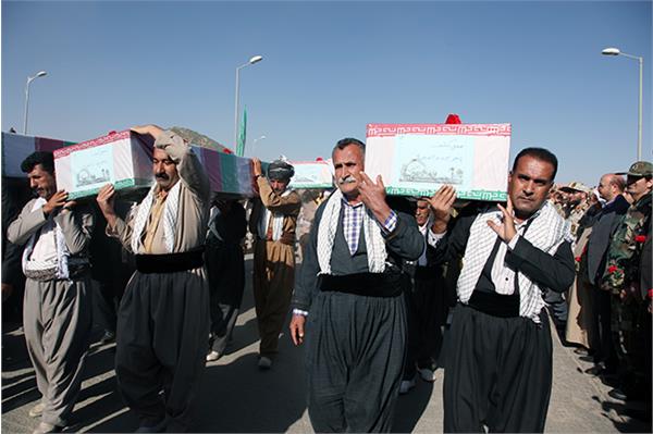 مراسم استقبال از 17 شهید دوران دفاع مقدس در مرز باشماق مریوان 17