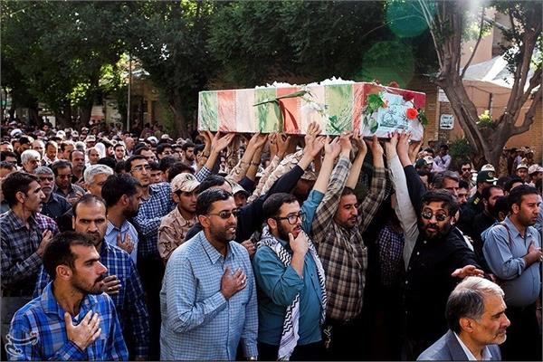 تشییع و خاکسپاری شهید گمنام در استان یزد 9