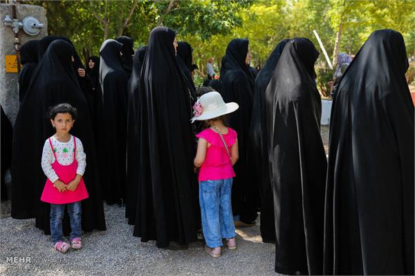 مراسم تشییع پیکر دو شهید گمنام در هادیشهر 18