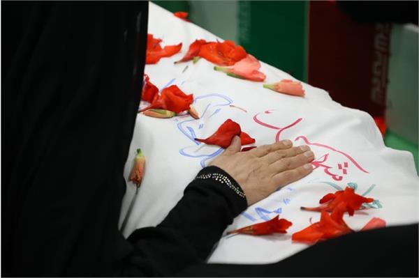 وداع با پیکر مطهر شهید تازه تفحص شده محمد خاکی‌زاده - 9 مهر 1403 10