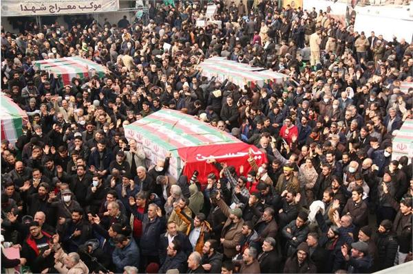 گزارش تصویری 2 تشییع 200 شهید گمنام دفاع مقدس در تهران  6 دی 1401  6