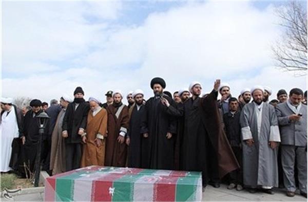 تشییع و خاکسپاری دو شهید گمنام در اردبیل 11