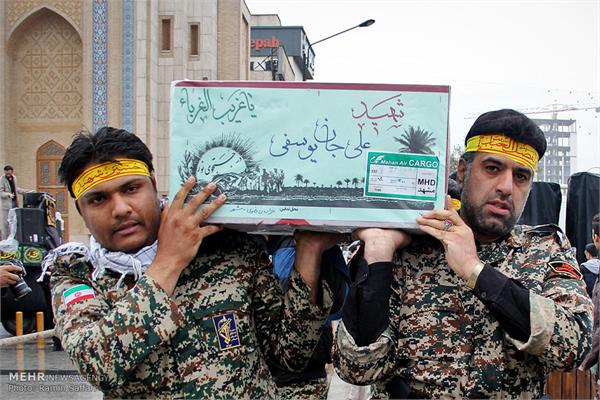 تشییع پیکر یازده شهید دفاع مقدس در مشهد 3