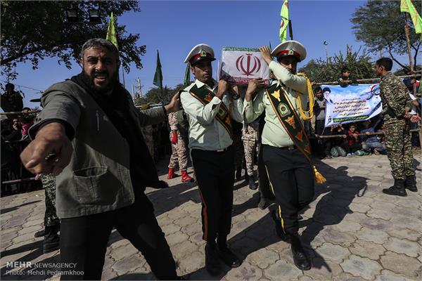 تشییع و تدفین پیکرهای مطهر ۲ شهید گمنام دفاع مقدس در خوزستان 3