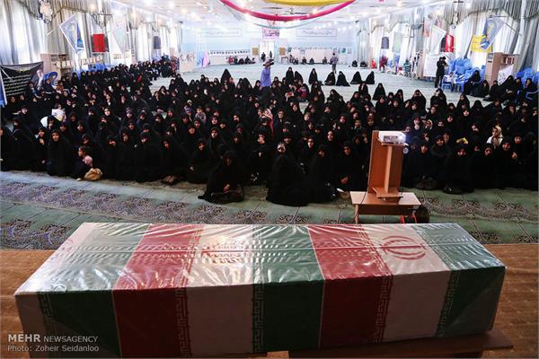 حضور خانواده شهید تازه شناسایی شهید سید ابوالفضل شیخ زاده در استان قم 2