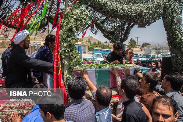 استقبال از دو شهید گمنام دفاع مقدس در شهر ندوشن - یزد 2