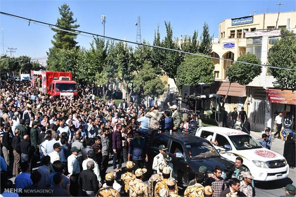 تشییع پیکر نه شهید دوران دفاع مقدس در شهرضا 5