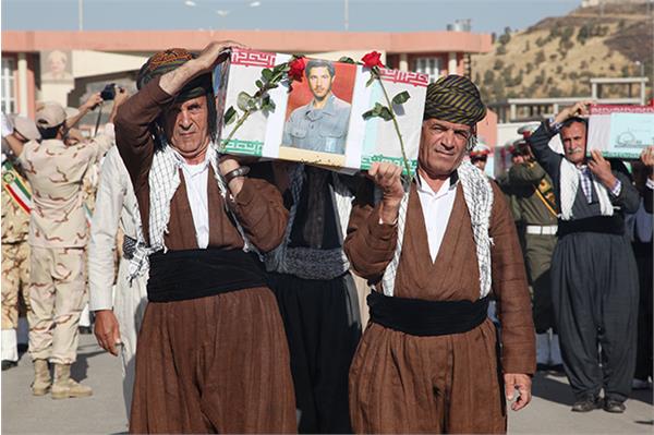 مراسم استقبال از 17 شهید دوران دفاع مقدس در مرز باشماق مریوان 14