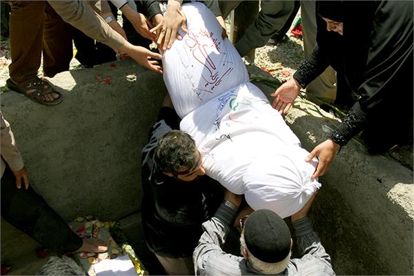 تشییع و خاکسپاری دو شهید گمنام در دانشگاه آزاد پرند 35