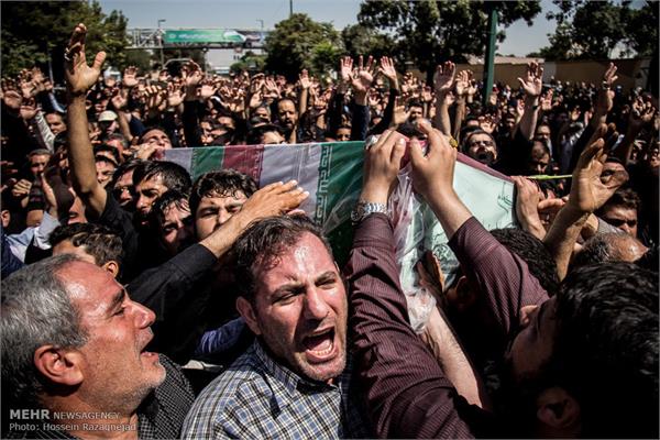 آئین تشییع و تدفین پیکر مطهر شهید غواص در نازی آباد تهران 10