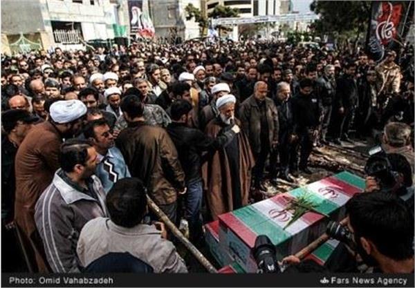 تشییع پیکر 3 شهید گمنام در تهران