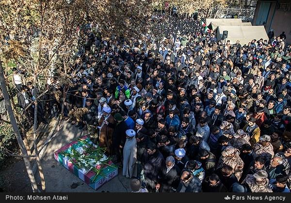 تشییع پیکر دو شهید گمنام در دانشکده فنی انقلاب اسلامی 4