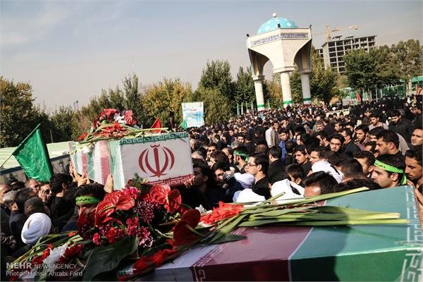 مراسم تشییع دو شهید گمنام در دانشگاه مالک اشتر 5