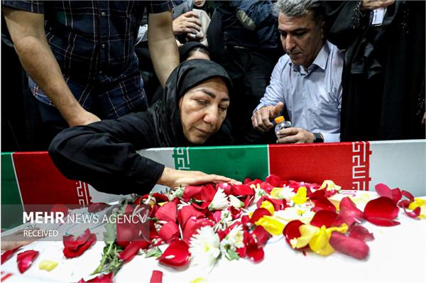 وداع با پیکر مطهر شهید تازه شناسایی شده سید محسن غریبیان - 29 مرداد 1403 12