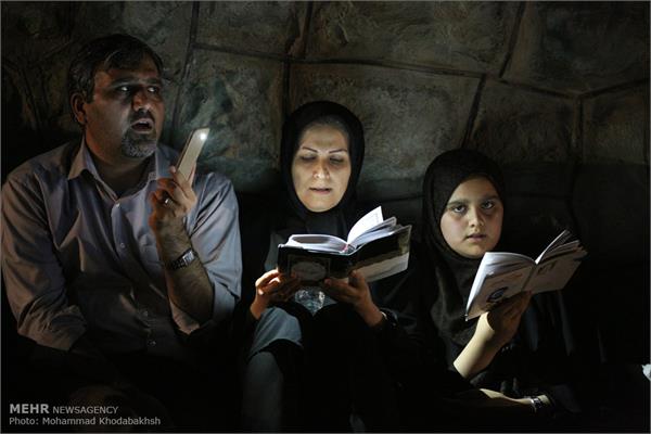 مراسم احیای شب بیست و یکم ماه رمضان در کهف الشهدا 2