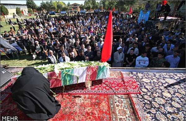 تشییع شهید گمنام در همدان