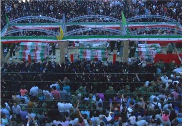 استقبال مردم اراک از کاروان شهدای گمنام