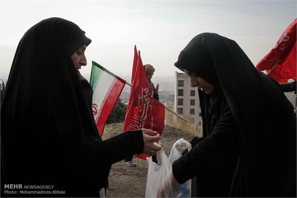 کوه‌پیمایی دانشجویان خواهر بسیجی در کهف‌الشهداء 11