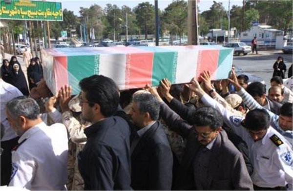 تشییع و خاکسپاری شهیدگمنام در دانشگاه علوم پزشکی کرمان