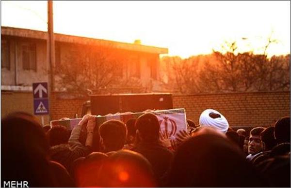 تشییع پیکر شهید دفاع مقدس محمود مهاجر