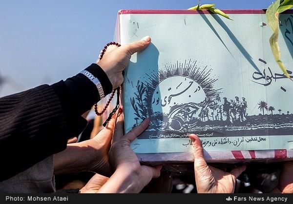 تشییع پیکر دو شهید گمنام در دانشکده فنی انقلاب اسلامی 10