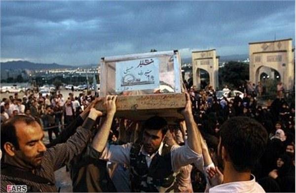 تشییع وخاکسپاری شهدای دفاع مقدس در شهر همدان