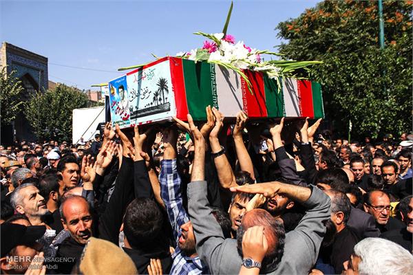 مراسم تشییع شهدای گمنام در تبریز 10