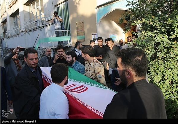 حضور خانواده سردار شهید حسین همدانی در معراج شهدا 22