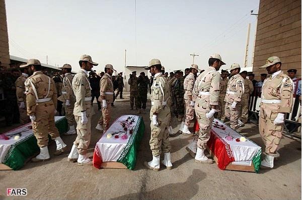 گزارش تصویری/ تبادل شهدا در مرز شلمچه