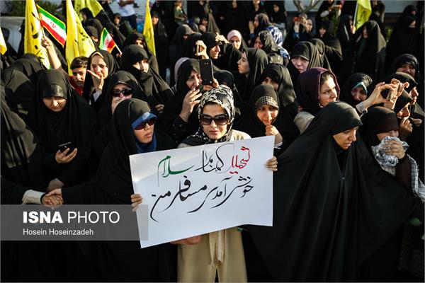 تشییع پیکر ۱۹شهید گمنام دفاع مقدس و یک شهید مدافع حرم در مشهد 4